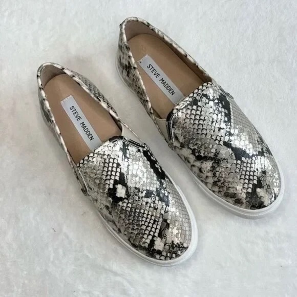 STEVE MADDEN FAYNA SNAKESKIN PRINT SLIP ON - GOLD SIZE 10 (NEW WITH TAGS) - Picture 2 of 5